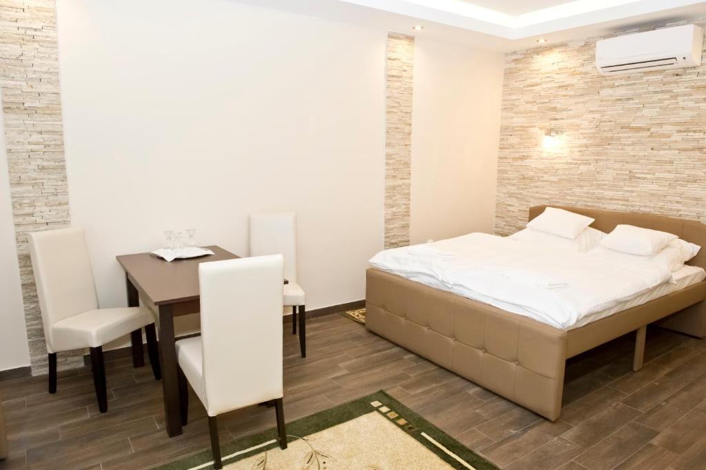 Kemence Csárda és Szálloda - Resim 20