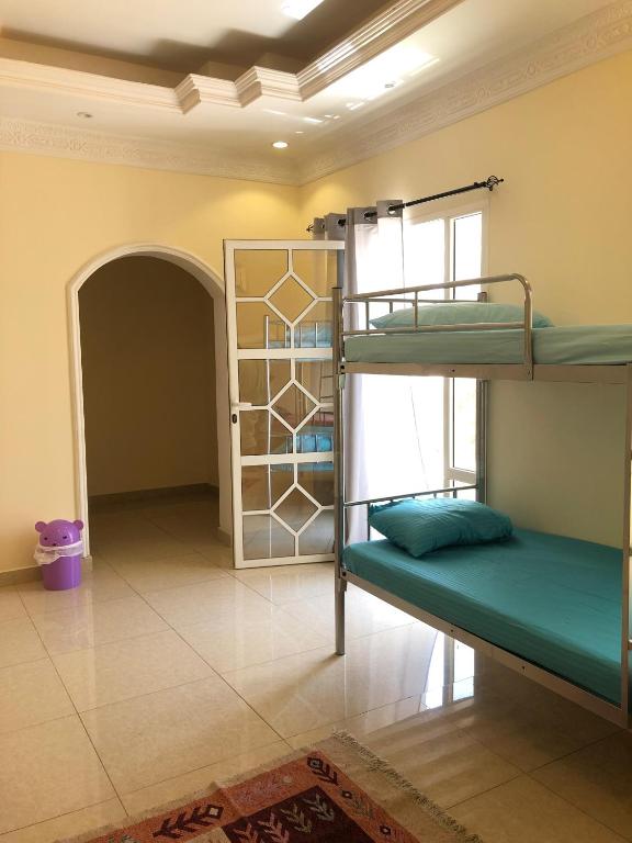 Postel nebo postele na pokoji v ubytování Arabian Hostel