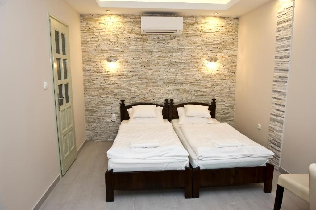 Kemence Csárda és Szálloda - Resim 23