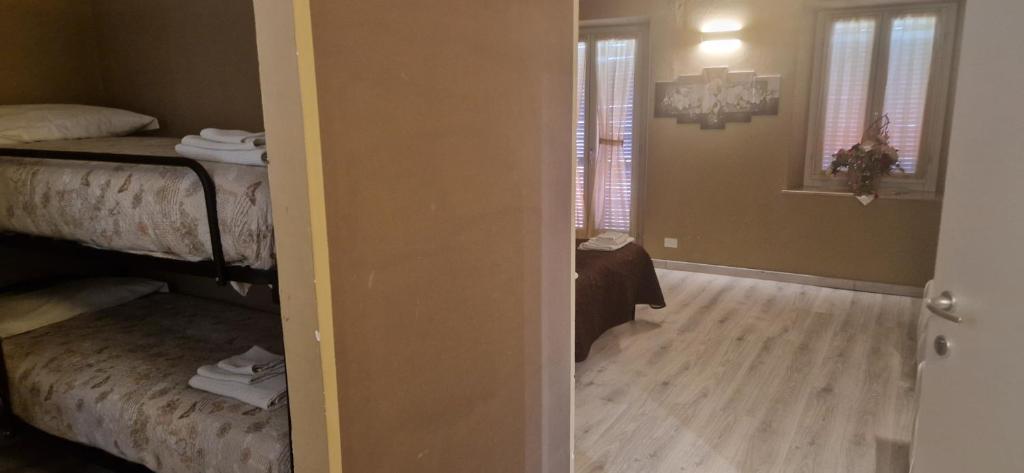 lalunanera - Habitación Cuádruple Con Baño Privado