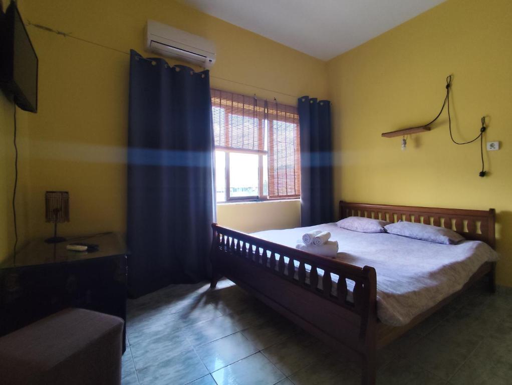 Voodi või voodid majutusasutuse Hostel Albania LoFT toas