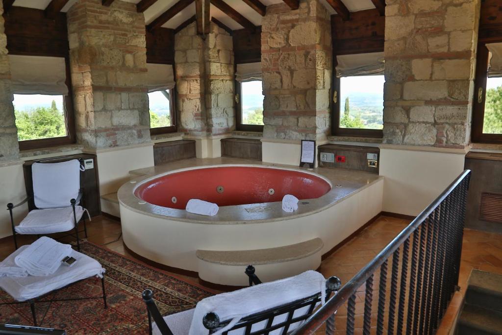 Fotografie z fotogalerie ubytování Hotel La Collegiata v destinaci San Gimignano
