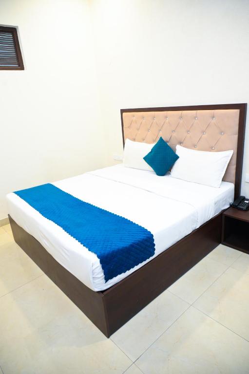 Postel nebo postele na pokoji v ubytování hotel infraview