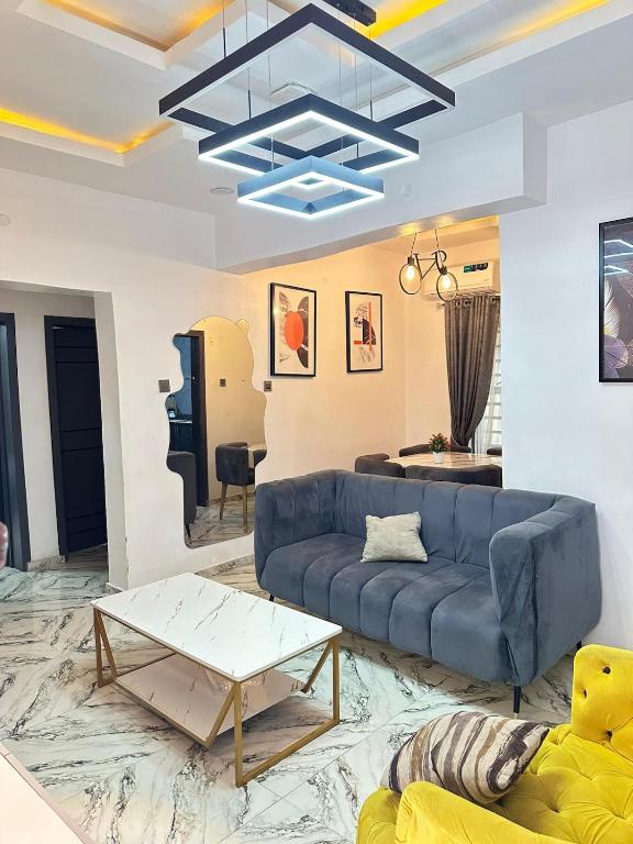 Posezení v ubytování 2 BDR Furnished Apt 24h power with pool