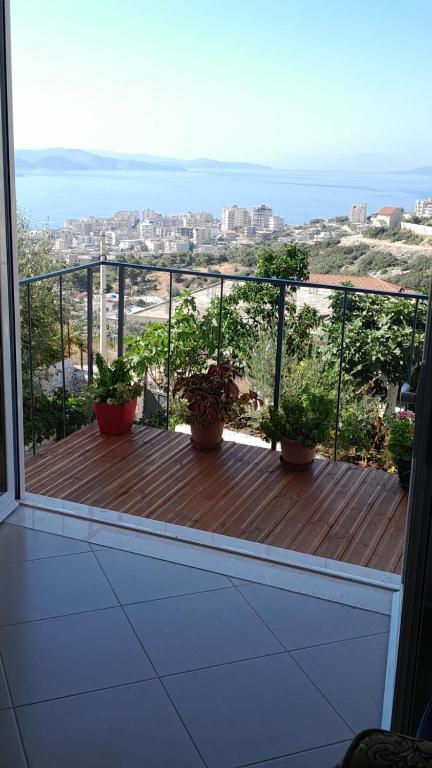 Florian Apartments