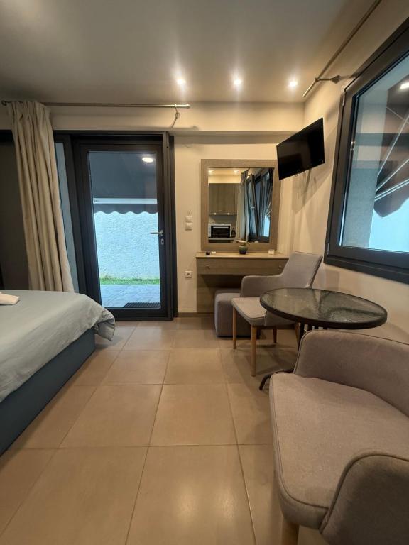 Aqua Mare Luxury Apartments - 3