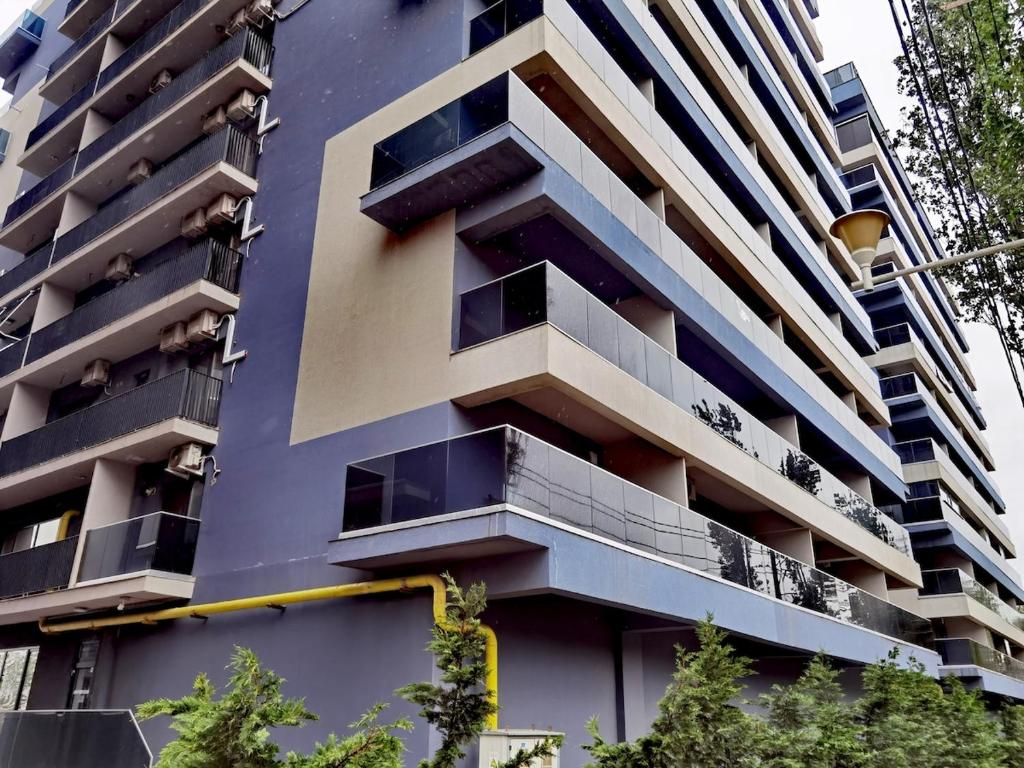 Το κτήριο όπου στεγάζεται  το διαμέρισμα