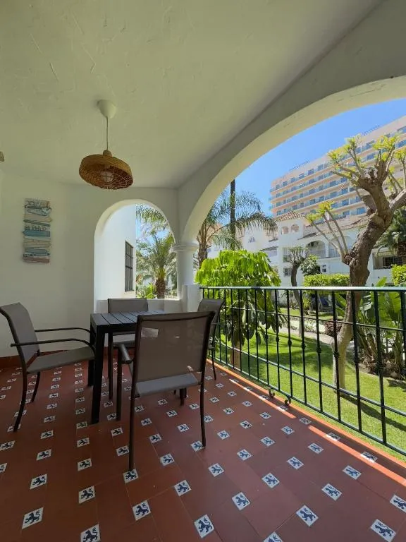 Benalmádena coastal apartment