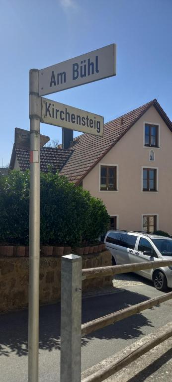Fotografie z fotogalerie ubytování Goldsteig 2 -Zweibettzimmer v destinaci Windischeschenbach