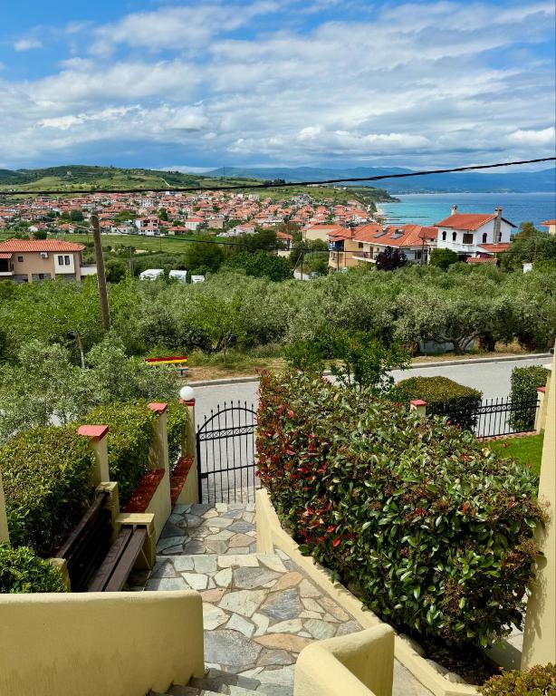 Despoina Meletiadou Nea Roda - Housity