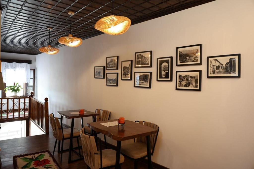 Posezení v ubytování Ador Boutique Hotel