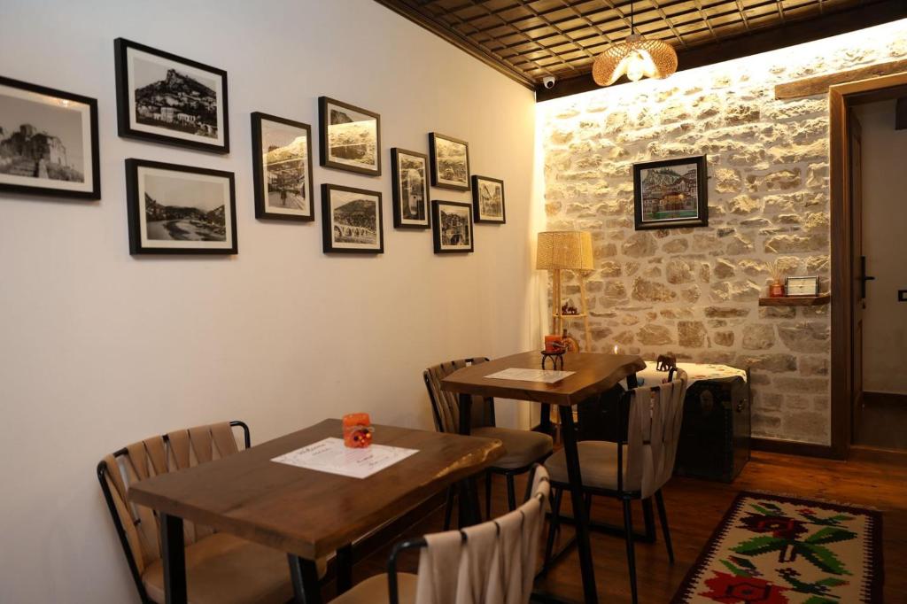 Posezení v ubytování Ador Boutique Hotel
