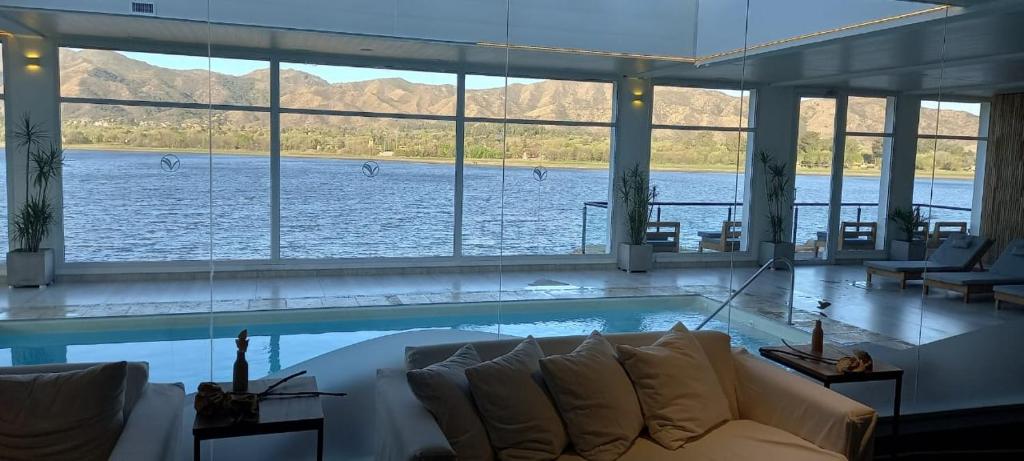 Swimmingpoolen hos eller tæt på Veneto Village