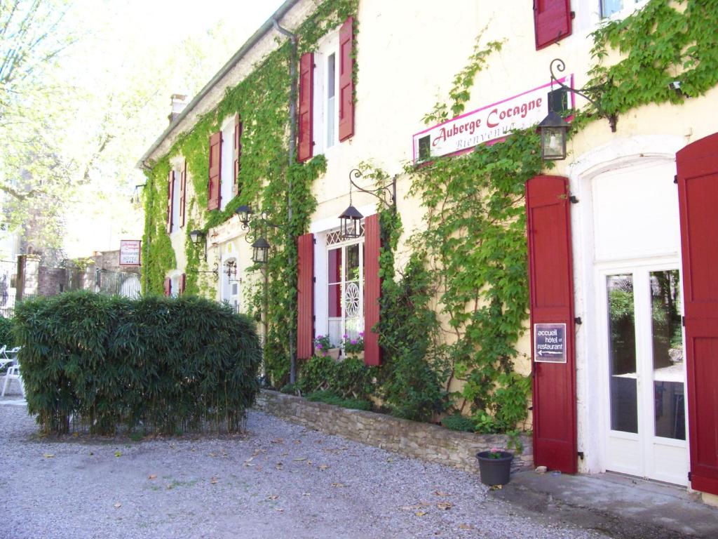 Budynek, w którym mieści się hotel