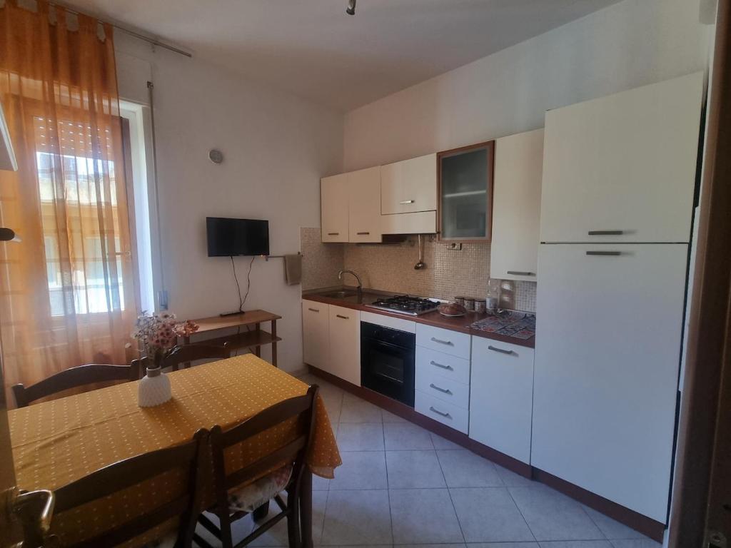 Kuchyň nebo kuchyňský kout v ubytování Alla Casa del Nespolo