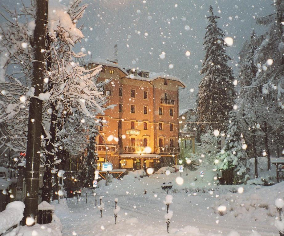 Limone Palace Aparthotel v zimě