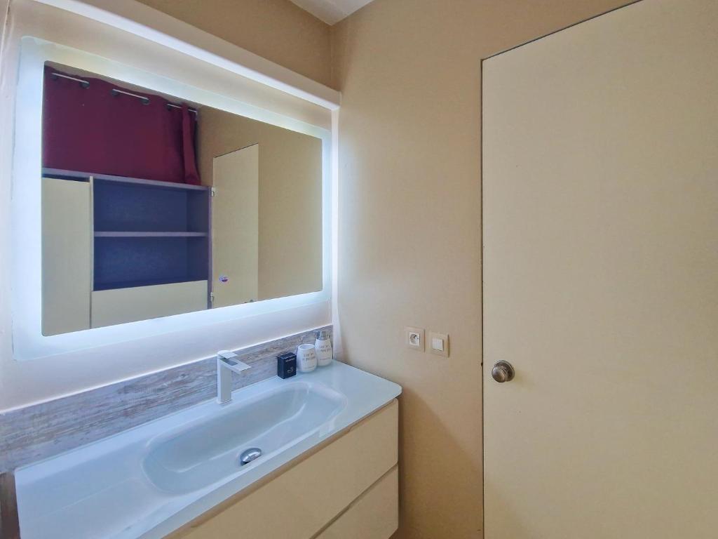 Bagno di Appartement terrasse vue mer et piscine
