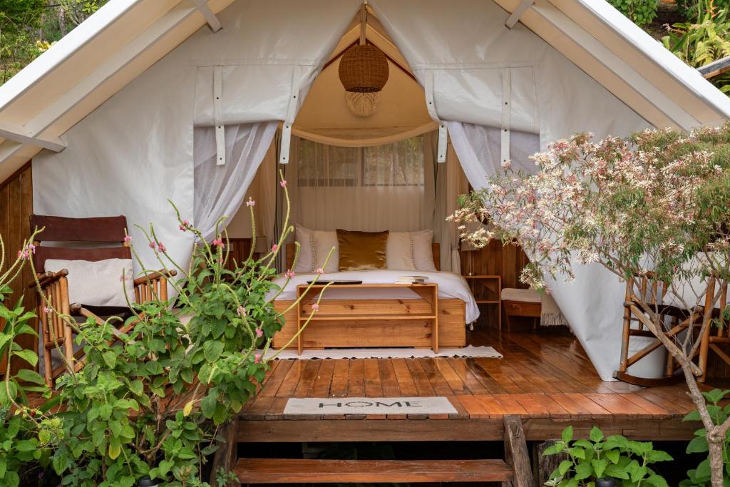 Zahrada ubytování Monteverde Alas Glamping