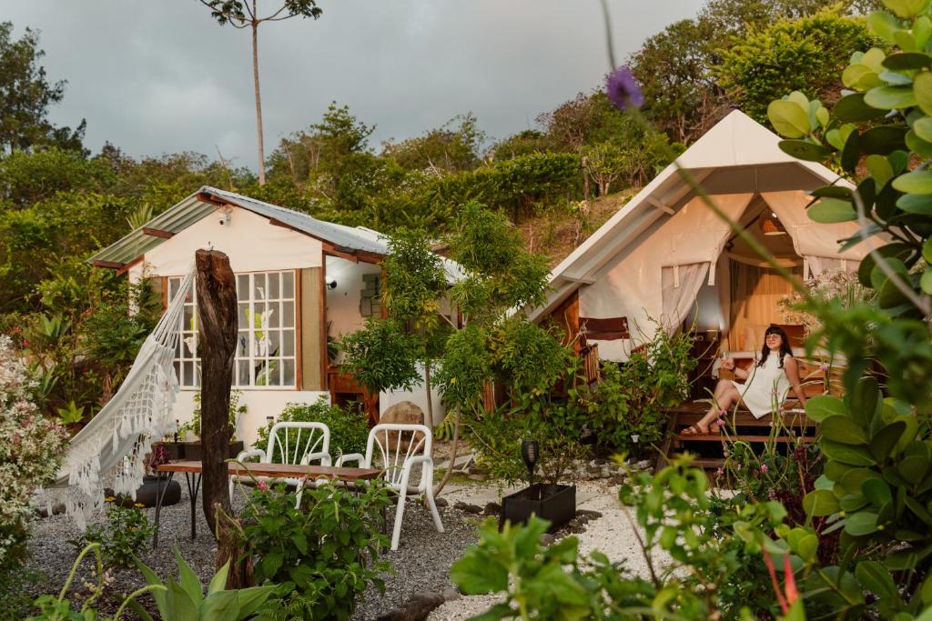 Zahrada ubytování Monteverde Alas Glamping