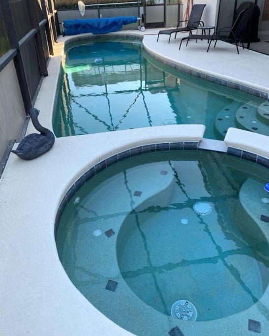 Sunsational Solana Retreat withGame Rm, Pool & Spa home - Five-Bedroom Apartment
