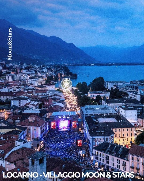 Locarno Center - Free Parking, Netflix and WiFi - Resim 41