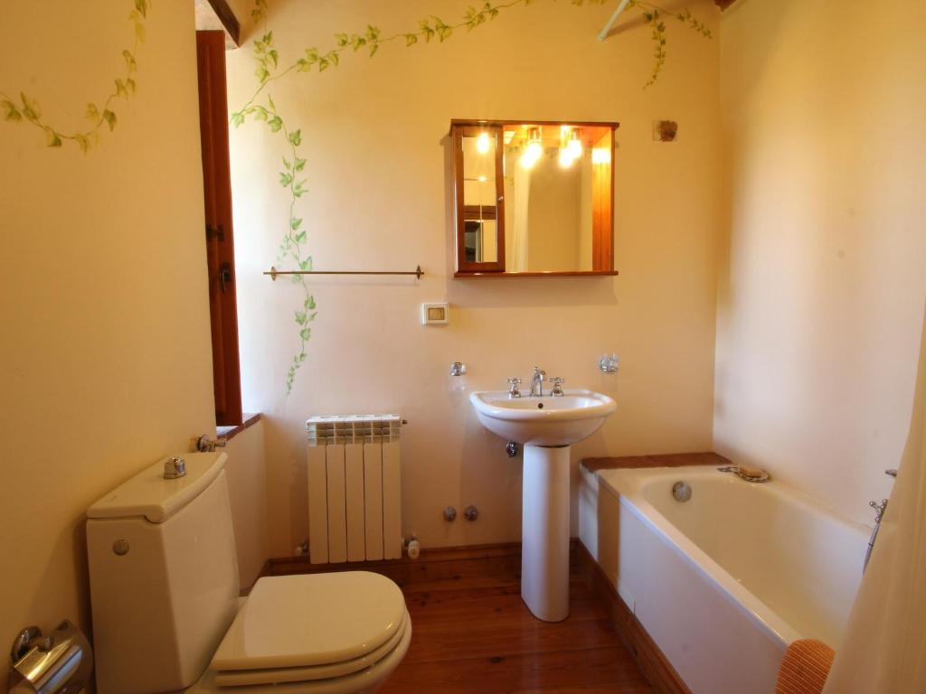 Kúpeľňa v ubytovaní Exquisite Villa in San Venanzo with Private Pool