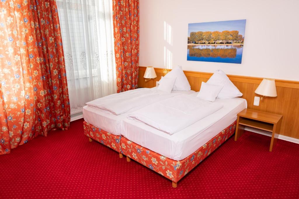 Hotel Alpha - Resim 10