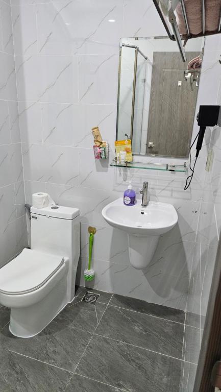 Ванная комната в ADRI Hotel
