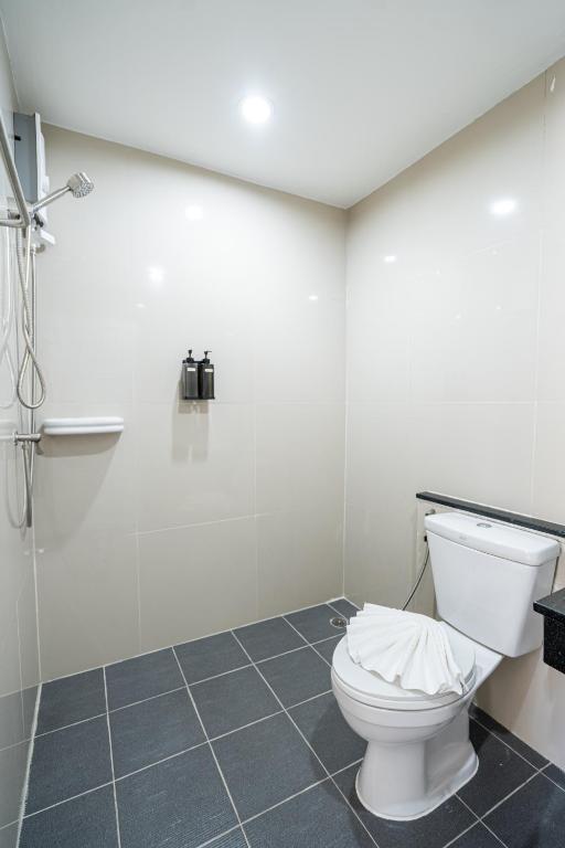 Seaside Patong House - Newly Open - Resim 39