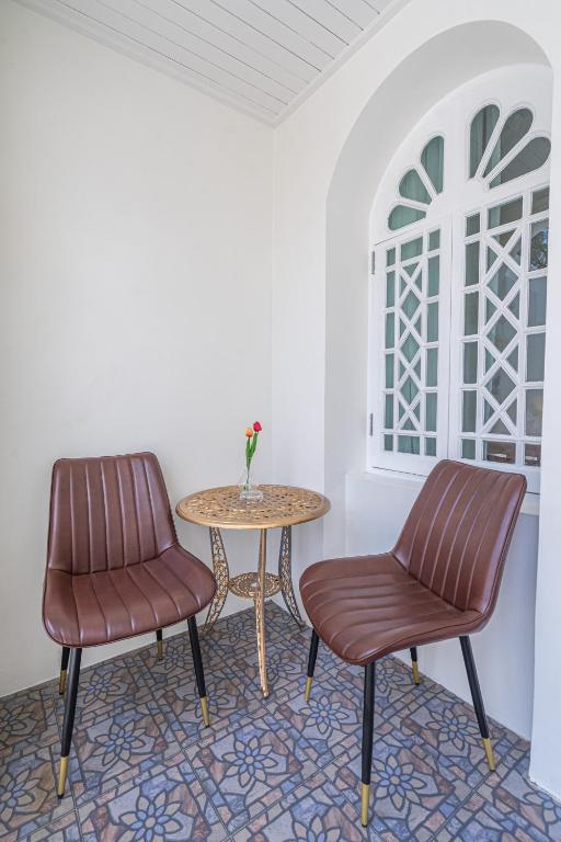 Posezení v ubytování Seaside Patong House - Newly Open