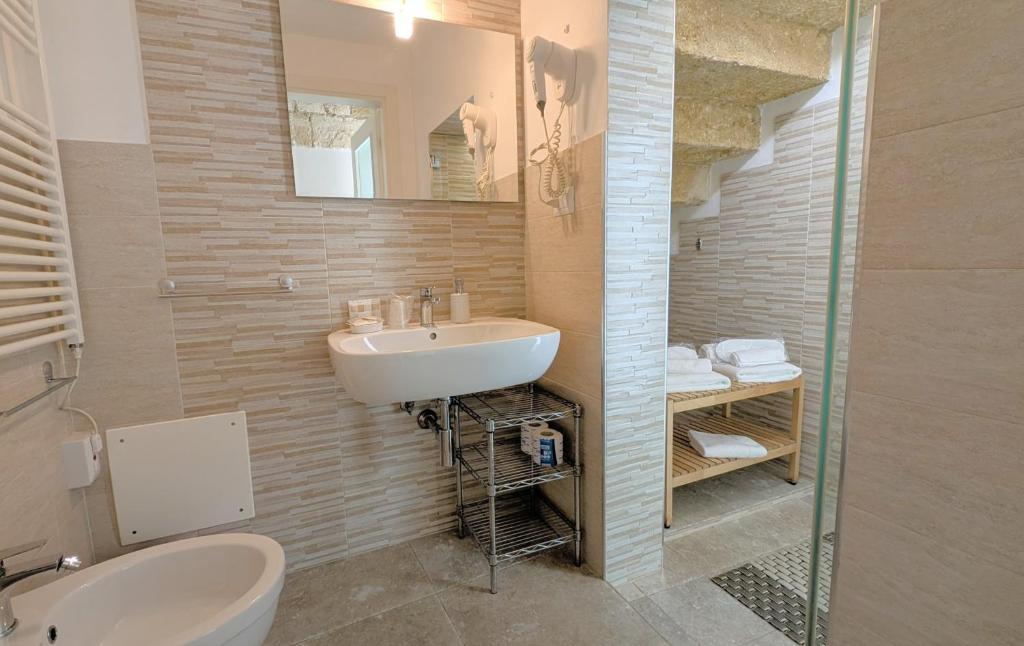Koupelna v ubytování B&B Corte Regina Esther
