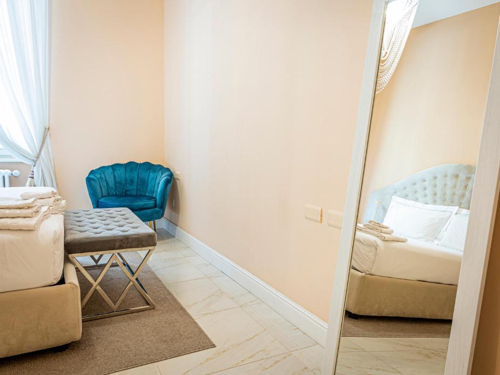 Luxury Sant'Ambrogio Apartment - 7