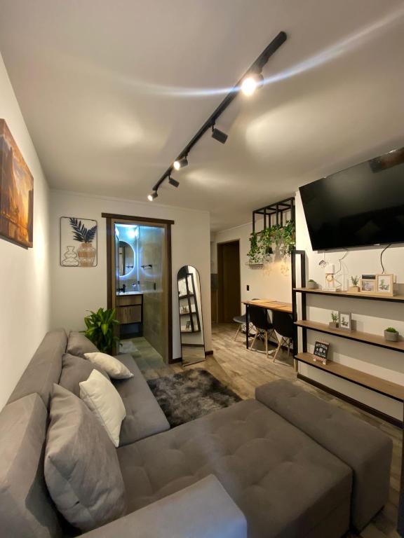 Stunning Luxury Industrial Penthouse Exotic Urban image