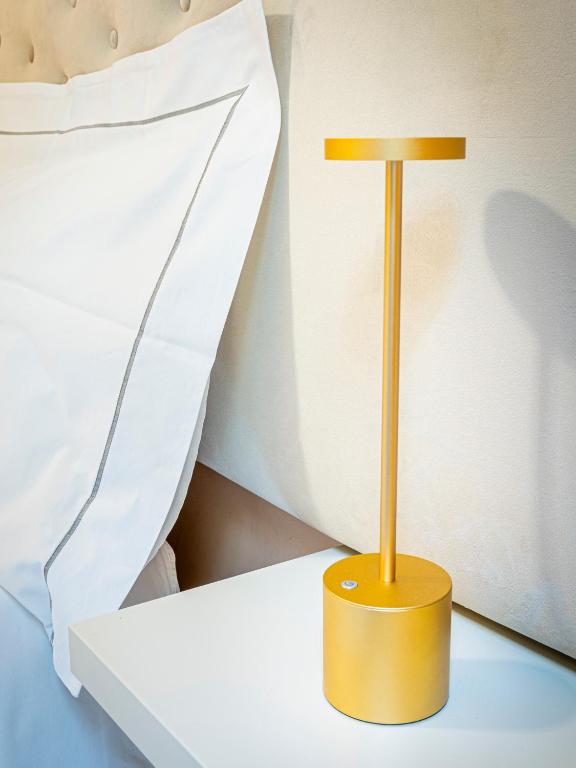 Luxury Sant'Ambrogio Apartment - 5