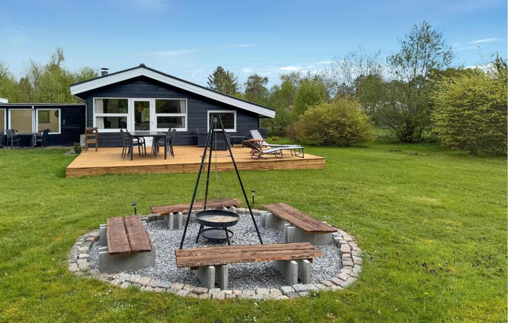 Zahrada ubytování 4 Bedroom Cozy Home In Hals