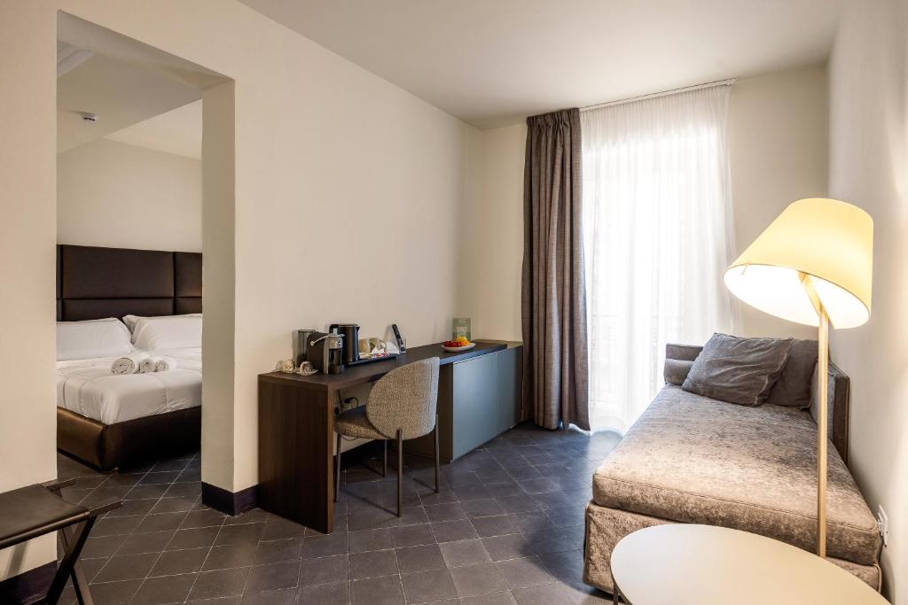 LOCANDA SANTAMARINA Dimora di Charme - Resim 35