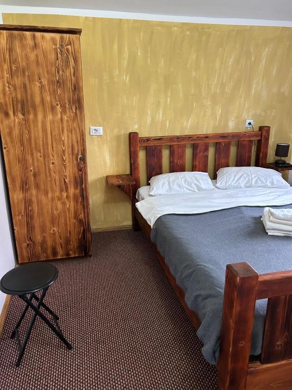 Postel nebo postele na pokoji v ubytování Cabanute Luca Ama Bran