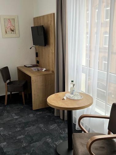Hotel Alpha - Single Room