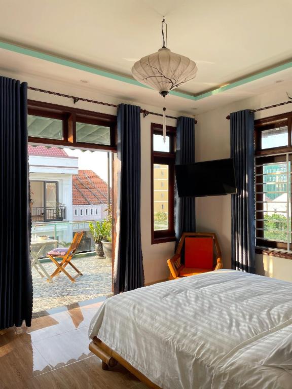 Không gian phòng bình yên cùng ánh sáng dịu nhẹ tại In-Love Homestay