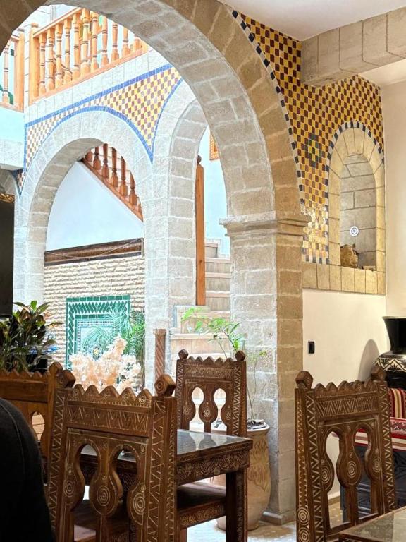 Posezení v ubytování Riad Mogantique-Essaouira