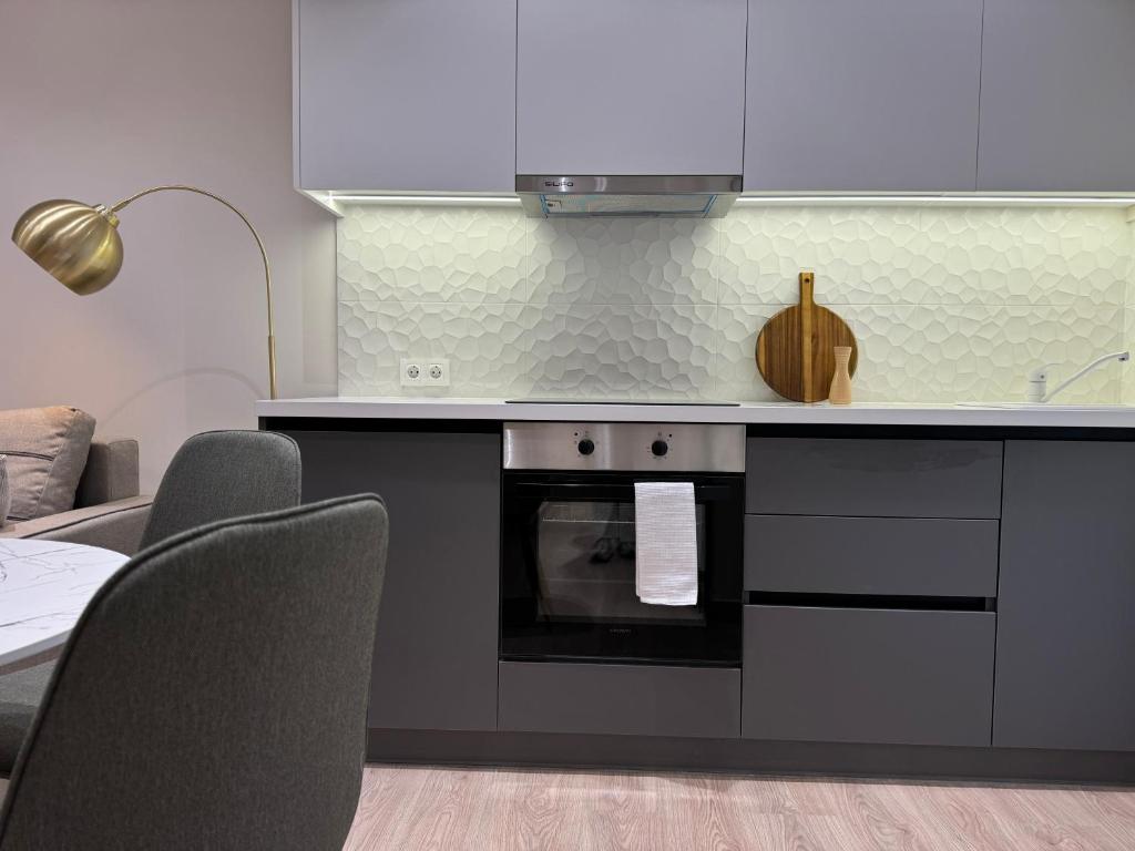 Aura Modern Home