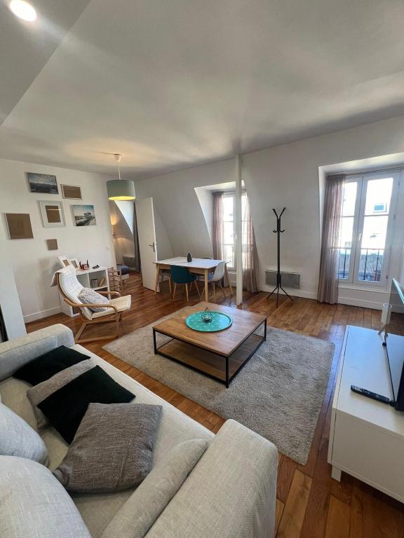 Photo de la galerie de l'établissement Luxury flat Tour Eiffel Paris 16e, à Paris