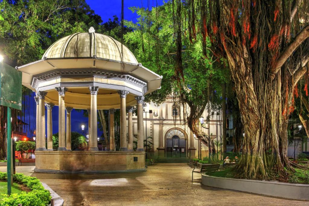 Zahrada ubytování Hotel Caracas