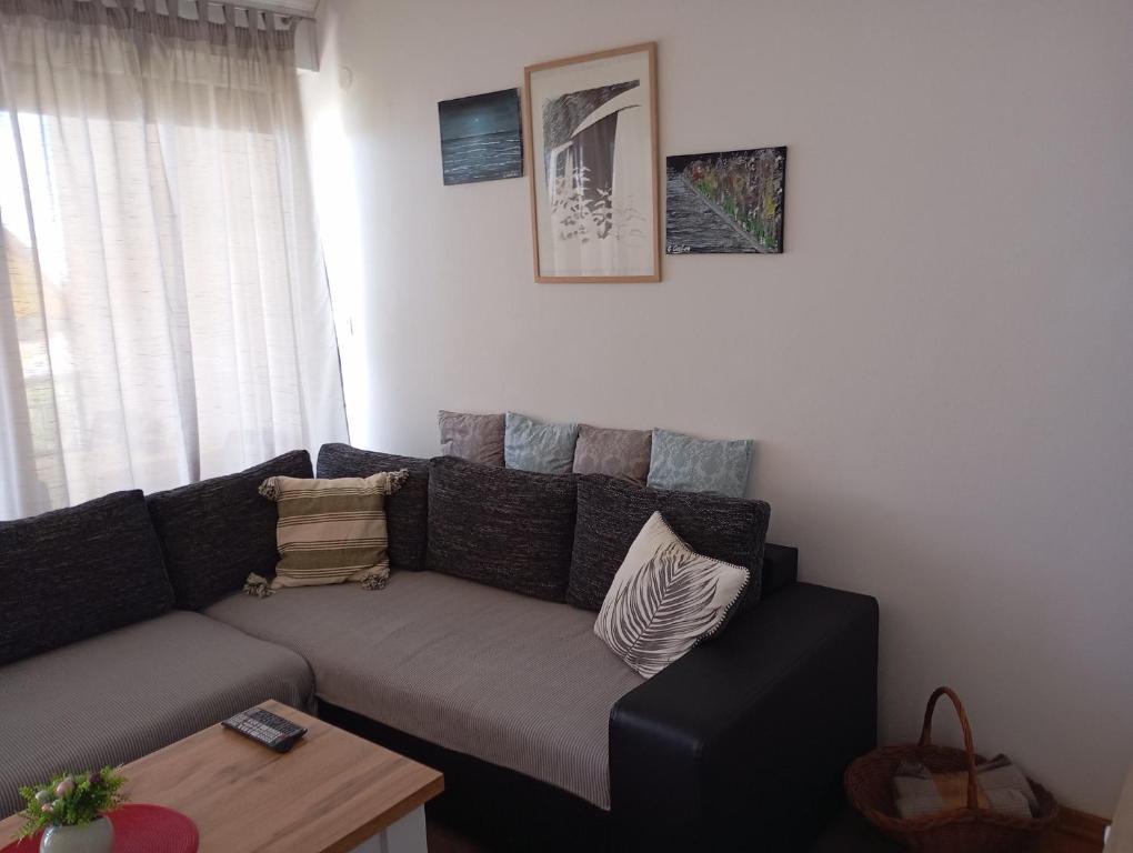 Posezení v ubytování Apartment Dora 1 Jakišnica