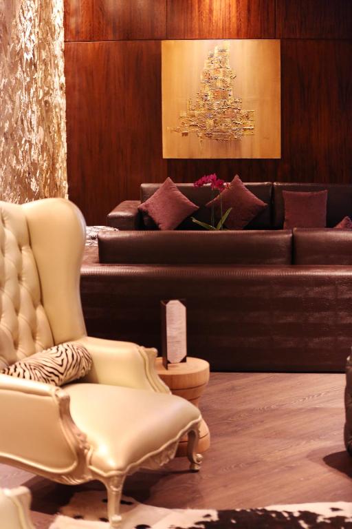 Posezení v ubytování Hotel Reina Isabel