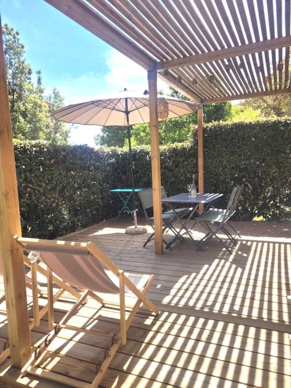 Fotografia z galérie ubytovania Résidence hôtelière les hameaux de saint cyprien appartement 35 M2 1 chambre v destinácii Lecci