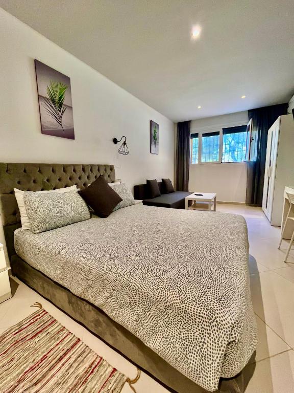 Postel nebo postele na pokoji v ubytování Azayla Hotel