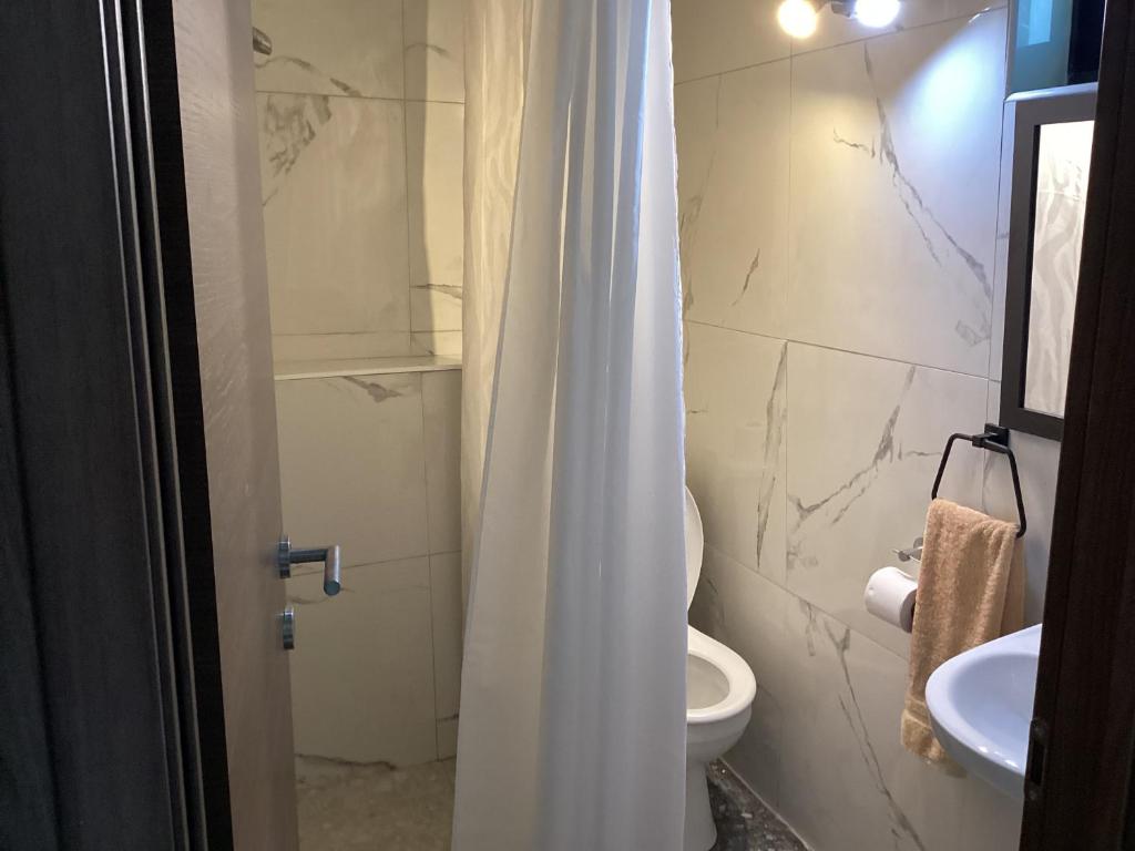 Koupelna v ubytování Whitestar Guesthouse