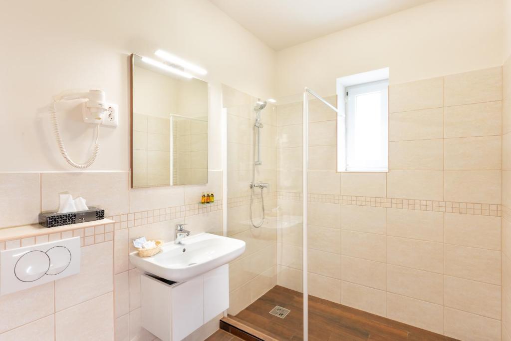 B&B Lajta Park - 