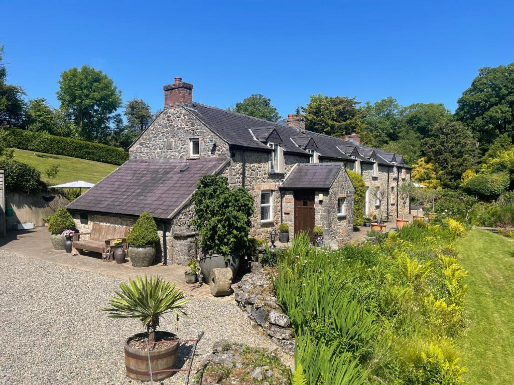 Budova, kde se prázdninový dům nachází